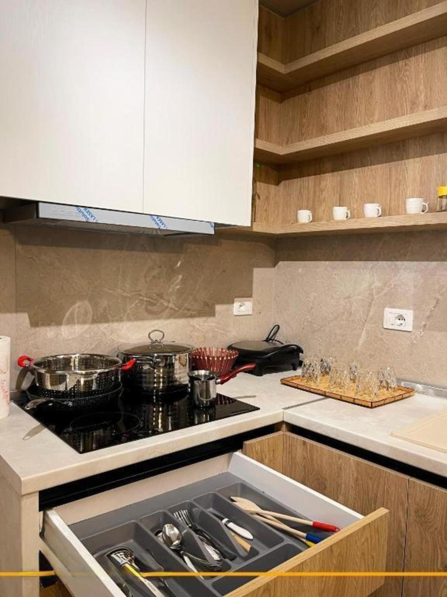 Flori Apartments Sarandë Eksteriør bilde