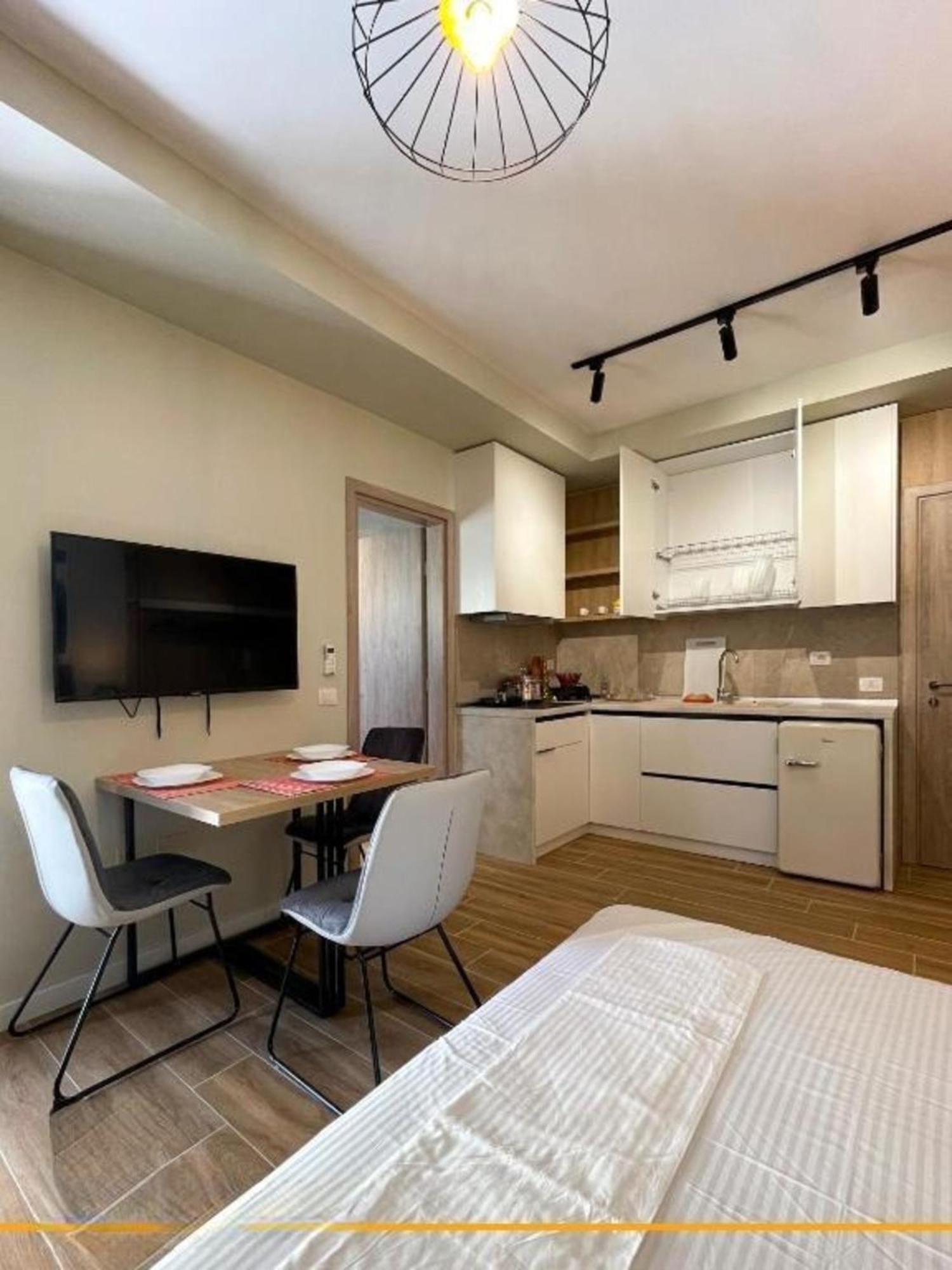 Flori Apartments Sarandë Eksteriør bilde